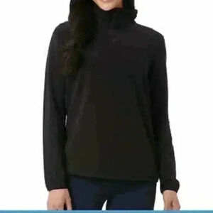 32D Pullover shirt